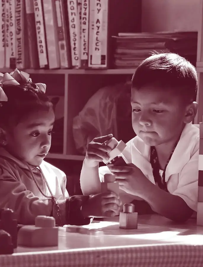 Figura 1 de Un libro sin recetas para la maestra y el maestro. Fase 2  Libro de Educación Preescolar Grado 1°, 2°, 3°  Ciclo Escolar 2025 - 2026