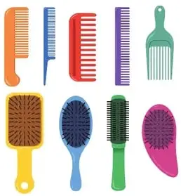 Colección de peines y cepillos de distintos colores (COMB).