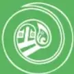 Ilustración en tonos grises y verdes de una mujer con trenza larga sosteniendo a un bebé en brazos; viste blusa y pantalón con bordados tradicionales.