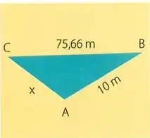 Triángulo rectángulo ABC que representa el ancho de un río; $AC$ es perpendicular a $AB$, $AB=10\ \text{m}$ y $CB=75{,}66\ \text{m}$.