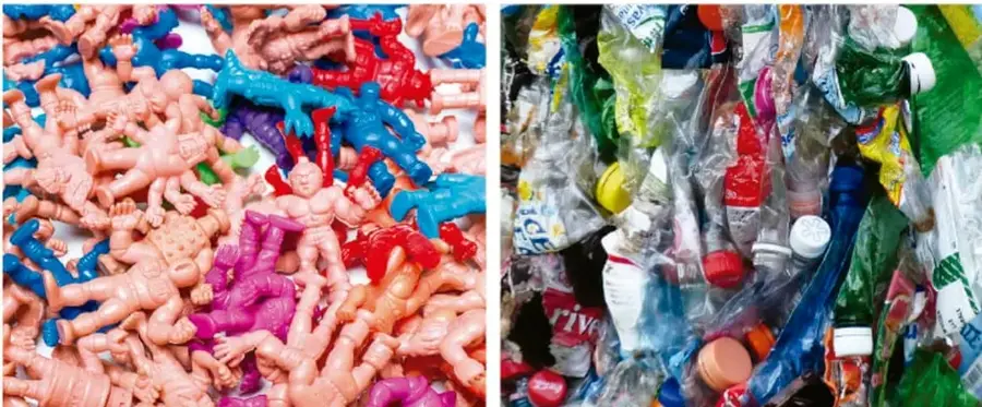 Izquierda: muñecos de acción plásticos de colores. Derecha: residuos y desechos plásticos (botellas, envases) acumulados, evidenciando contaminación plástica.