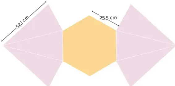 Desarrollo plano formado por un hexágono regular amarillo de lado 25.5 cm con dos triángulos isósceles rosados unidos a lados opuestos, cada triángulo con lado 52.1 cm.