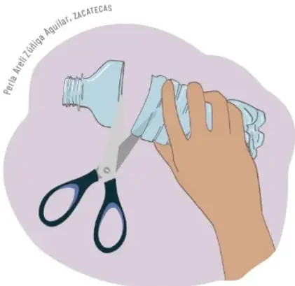 Manos cortando una botella de plástico con tijeras.