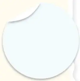 Forma circular decorativa color crema.