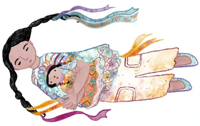 Ilustración de estilo artesanal: una mujer de cabello negro muy largo y peinado con trenza sostiene en brazos a un bebé. Ambos visten ropa con bordados florales de colores vivos (verde, naranja, rosa). La mujer lleva sandalias y cintas moradas y amarillas ondeando alrededor.