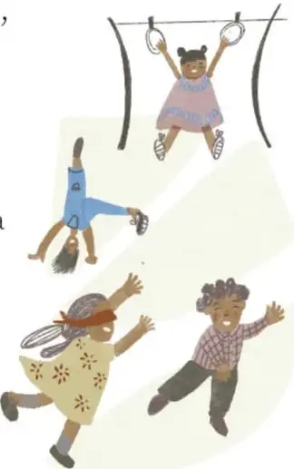 Dos niñas juegan en aros colgados de una barra y otra hace parado de manos; una niña de vestido levanta los brazos junto a un niño sonriente.