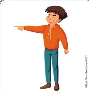 Joven con sudadera naranja señalando hacia un lado.