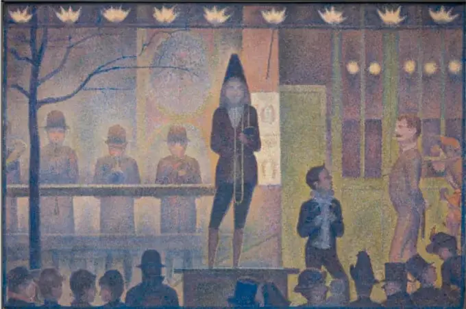 Pintura puntillista *Desfile de circo* de Georges Seurat: escena nocturna con artistas y público bajo luces.