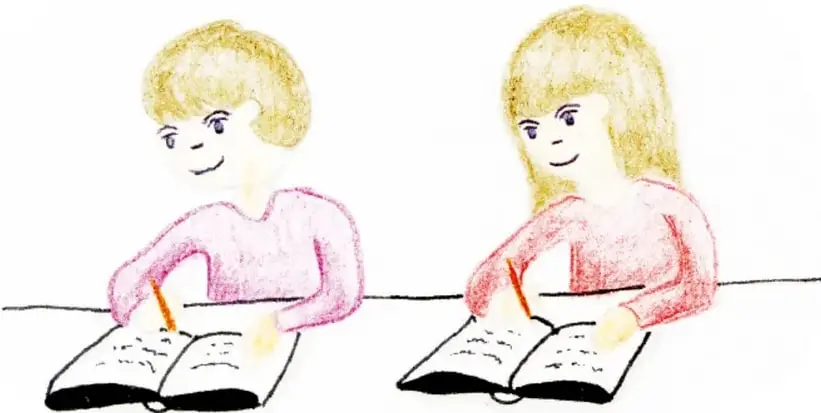 Ilustración de dos estudiantes (niño y niña) sentados escribiendo en sus cuadernos sobre una mesa, con lápices en mano.