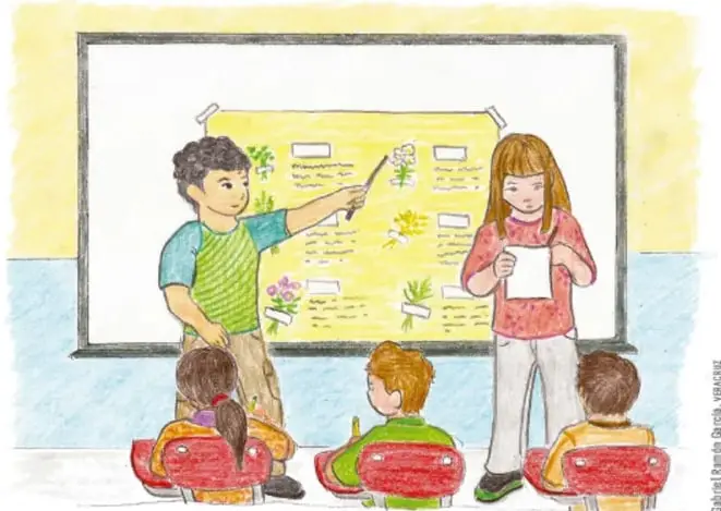 Ilustración de dos estudiantes exponiendo un herbario medicinal ante sus compañeros en el aula.