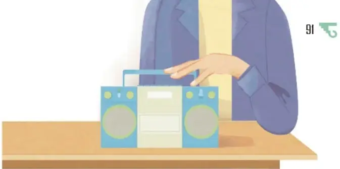Manos de una persona sobre una grabadora de cassettes azul colocada en una mesa de madera. Ilustración de María Guadalupe Pacheco Marcos.