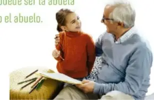 Objetos antiguos: anteojos, reloj, pizarra, llaves, entre otros, para el paso 2.