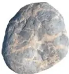 Piedra o roca de color gris con textura rugosa.