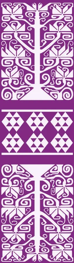 Ilustración decorativa de color morado con patrones geométricos simétricos inspirados en diseños prehispánicos, compuesta por tres bloques: uno superior con formas orgánicas y espirales, uno central con rombos y triángulos, y uno inferior similar al superior.