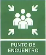 Señales verdes de punto de encuentro y salida de emergencia, además de una señal que prohíbe usar el ascensor.