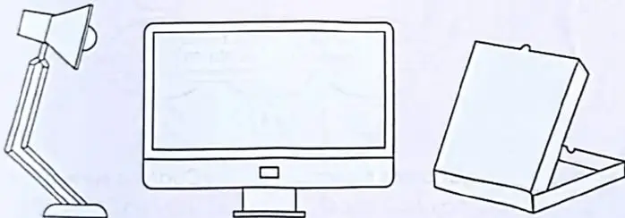 Una lámpara, un monitor y un soporte sirven para encontrar ángulos en objetos cotidianos.