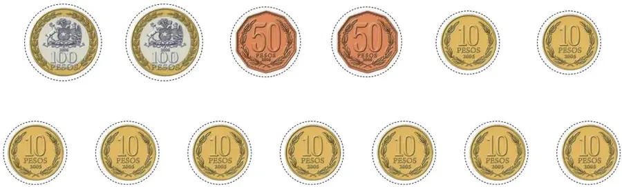 Siete monedas doradas de $10 con borde punteado.