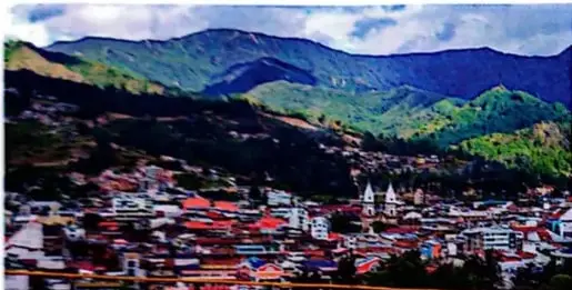Fotografía de la ciudad de Loja, presentada como pionera en el tratamiento de la basura.