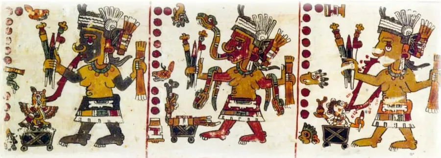 Fragmento de códice prehispánico con tres figuras divinas pintadas de rojo, ocre y negro, con tocados plumarios, escudos y objetos rituales, acompañadas de glifos de discos rojos (piedras preciosas o cuentas).
