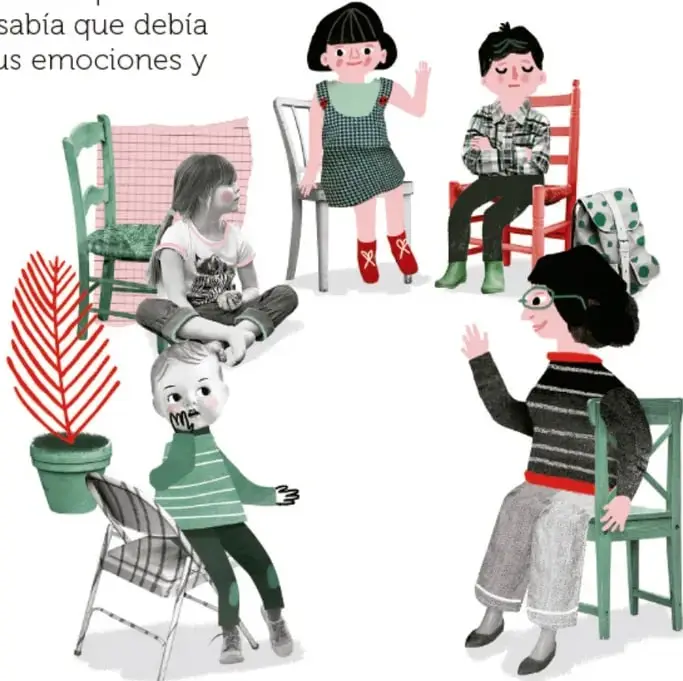 Ilustración con texturas de papel recortado: cinco personajes sentados en sillas y sillones variados alrededor de un espacio de conversación; la maestra de lentes levanta la mano al frente, con un niño pequeño en primer plano; representa el diálogo en el aula.
