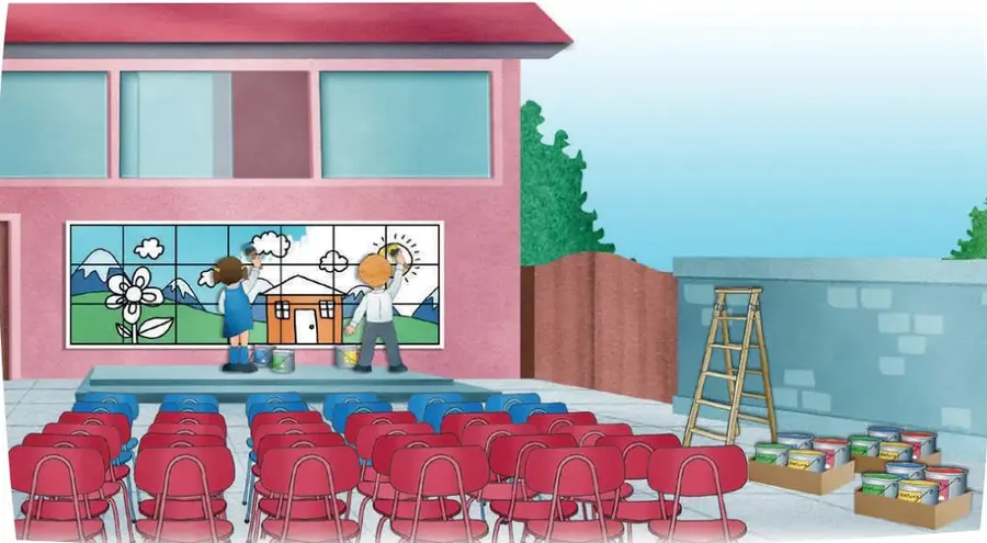 Patio del colegio con un muro/mural dibujado con una cuadrícula de partes, sillas rojas y azules ordenadas en filas, una escalera y cajas con tarros de pintura junto al muro.