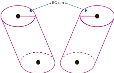 Dos columnas cilíndricas inclinadas de concreto, con una separación de 80 cm entre sus ejes superiores; se muestran las bases elípticas y los ejes punteados.