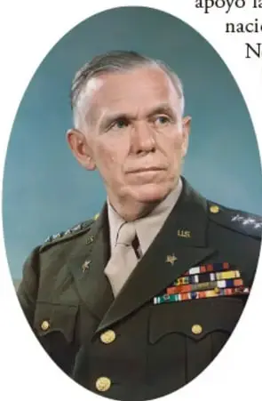 Retrato de un militar estadounidense de alto rango, probablemente George C. Marshall, con uniforme y condecoraciones.