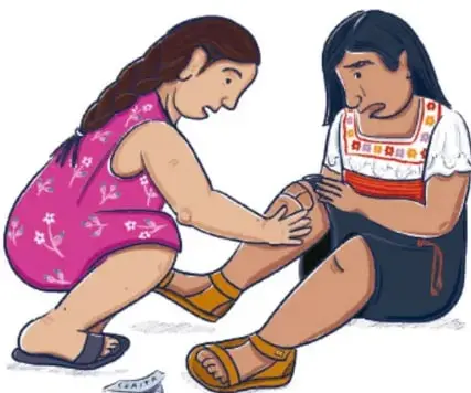 Ilustración de una mujer adulta que ayuda y consuela a una niña sentada que se lastimó una rodilla al caerse.
