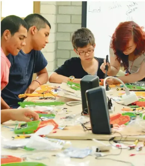 Figura 1 de Nuestros saberes: Libro para alumnos, maestros y familia. Libro de Educación Primaria Grado 6° Ciclo Escolar 2025 - 2026