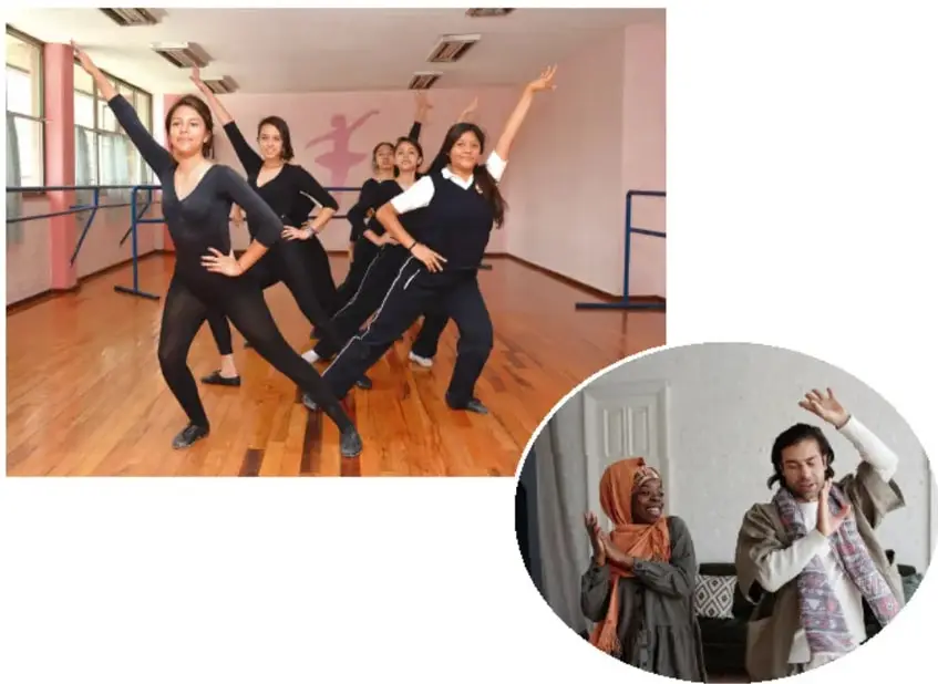 Grupo de estudiantes practicando danza en una sala de clases, en postura con brazos extendidos, mostrando ritmo corporal.