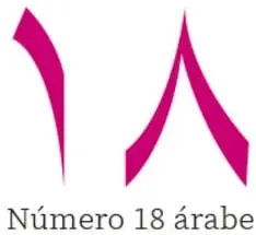Número 18 árabe en rosa: ١٨.