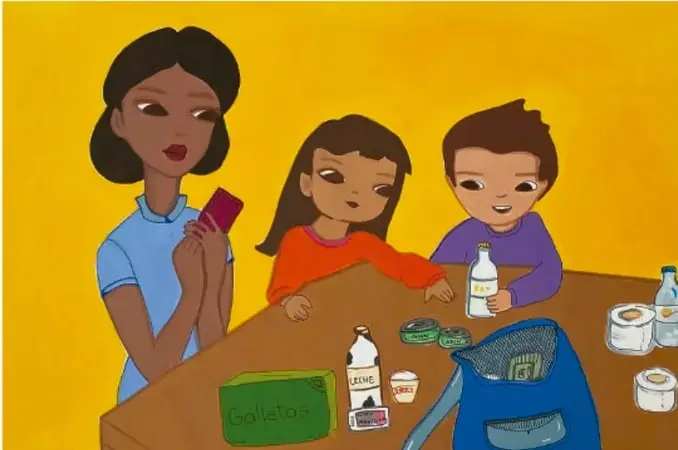 Pintura al estilo naïf: mujer de piel morena con blusa azul sostiene un teléfono rojo mientras dos niños (una niña de camiseta naranja y un niño de camiseta morada con un biberón) preparan en una mesa una mochila azul de emergencia con galletas, agua, papel higiénico y botiquín; obra de Graciela Patricia Frutos Maza, Ciudad de México.