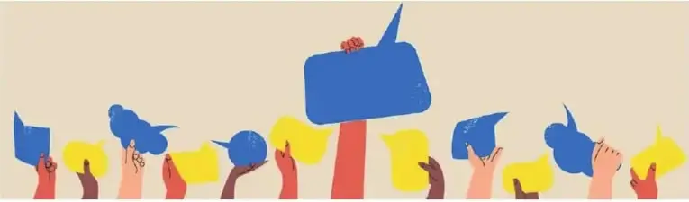 Banner con manos sosteniendo burbujas de diálogo de colores (amarillas y azules), simbolizando comunicación colectiva.