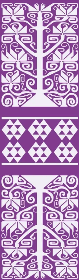 Franja vertical morada con patrones geométricos blancos: arriba y abajo, diseños simétricos con espirales y formas escalonadas de inspiración prehispánica; al centro, una greca con rombos y triángulos que forman estrellas de ocho puntas.