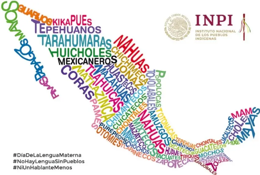 Mapa de México formado por nombres de pueblos y lenguas en distintos colores (nahua, maya, zapoteco, purépecha, otomí, tarahumara, etc.) con el logotipo del INPI y los hashtags #DíaDeLaLenguaMaterna, #NoHayLenguaSinPueblos, #NiUnHablanteMenos.