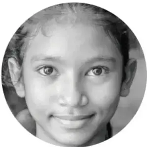 Fotografía de una niña sonriente.