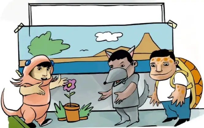 Tres estudiantes con disfrces de animales (axolote, ave y tortuga) representan la obra frente al telón de fondo con una flor en maceta. Crédito: Carlos Enrique Villarreal Morales, Veracruz.