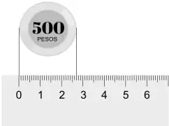 Lápiz sobre una regla graduada de 0 a 17 cm.