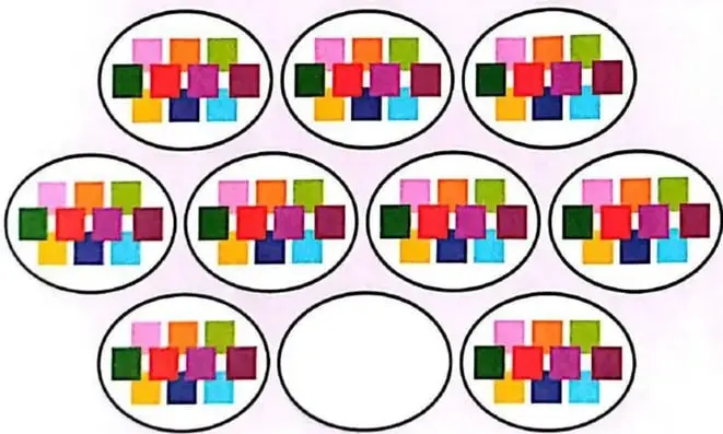 Óvalos con cuadrados de colores; hay un óvalo vacío que debe completarse con diez cuadrados.