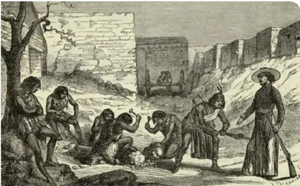 Grabado que muestra a un grupo de personas indígenas trabajando la tierra bajo la vigilancia de un hombre a caballo, representando el trabajo forzado y la desigualdad.