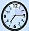 Cinco relojes que muestran las horas 7 en punto, 7 y cuarto, 7 y media, 8 y cuarenta y cinco y 8 en punto.