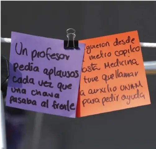 Manos entrelazadas de dos personas, como símbolo de apoyo y contención.