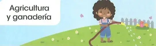 Una niña riega un jardín con una manguera, representando el uso del agua en la agricultura y la ganadería.
