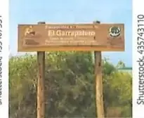 Símbolo de diversidad funcional y mensaje para ayudar con seguridad a un compañero con discapacidad física.