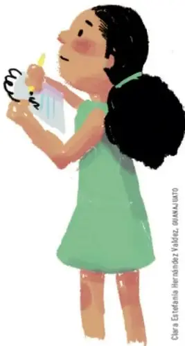 Ilustración de una niña con vestido verde que sostiene una hoja y un lápiz, escuchando al adulto.