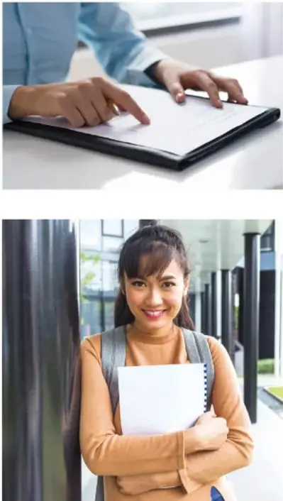 Persona revisando un documento en una tableta, simbolizando la revisión de leyes.