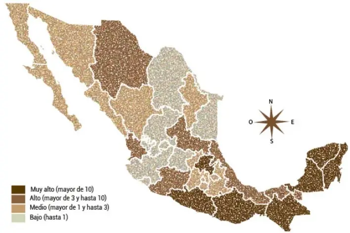 Mapa de México con división política coloreado en tonos café y verde según el porcentaje de población hablante de lengua indígena en 2020. Incluye rosa de los vientos y leyenda con cuatro rangos.