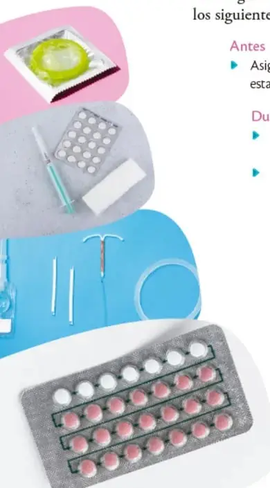 Fotografías de materiales de salud: alcohol en gel, pastillas y jeringa, catéteres y sonda, y blister de tabletas, vinculadas al tema de salud del proyecto.