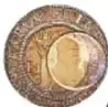 Fotografía del anverso de la Medalla del 450 Aniversario de la Casa de Moneda de México (peso incrustado, 1985, oro/plata, diámetro 50 mm).