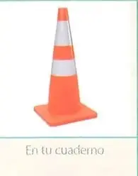 Cuatro sólidos geométricos acompañados de dos opciones de desarrollos planos en cada caso.